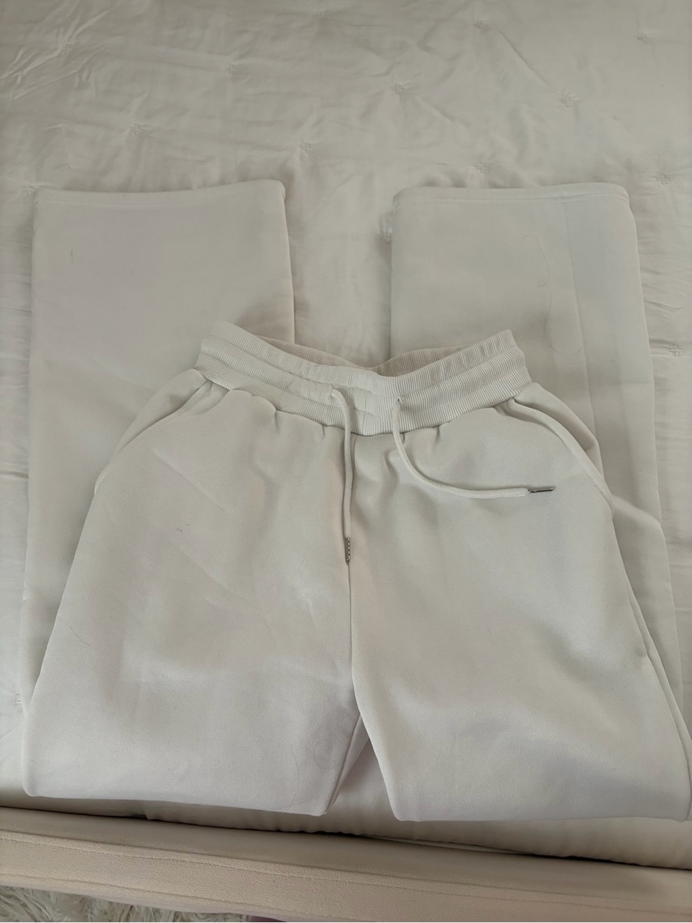 SHEIN White wide leg sweatpants with Drawstring and pockets